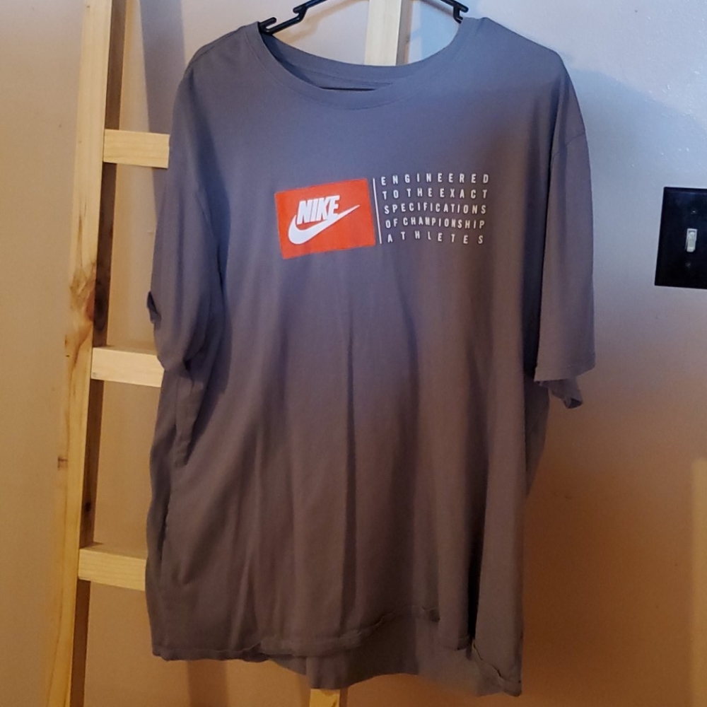 Tshirt